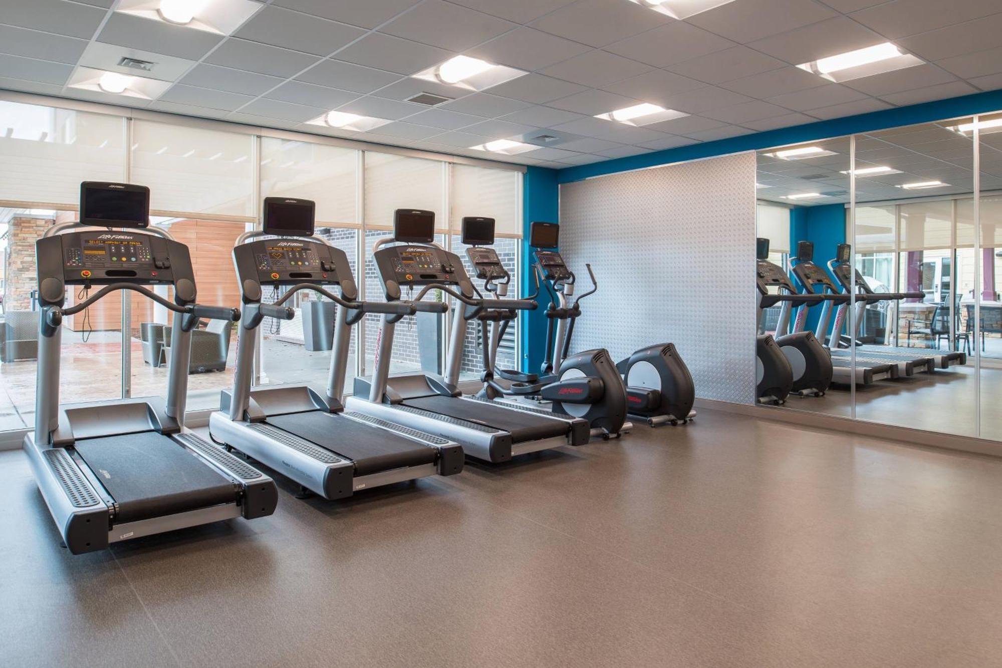 Residence Inn By Marriott St. Louis Westport Maryland Heights Extérieur photo
